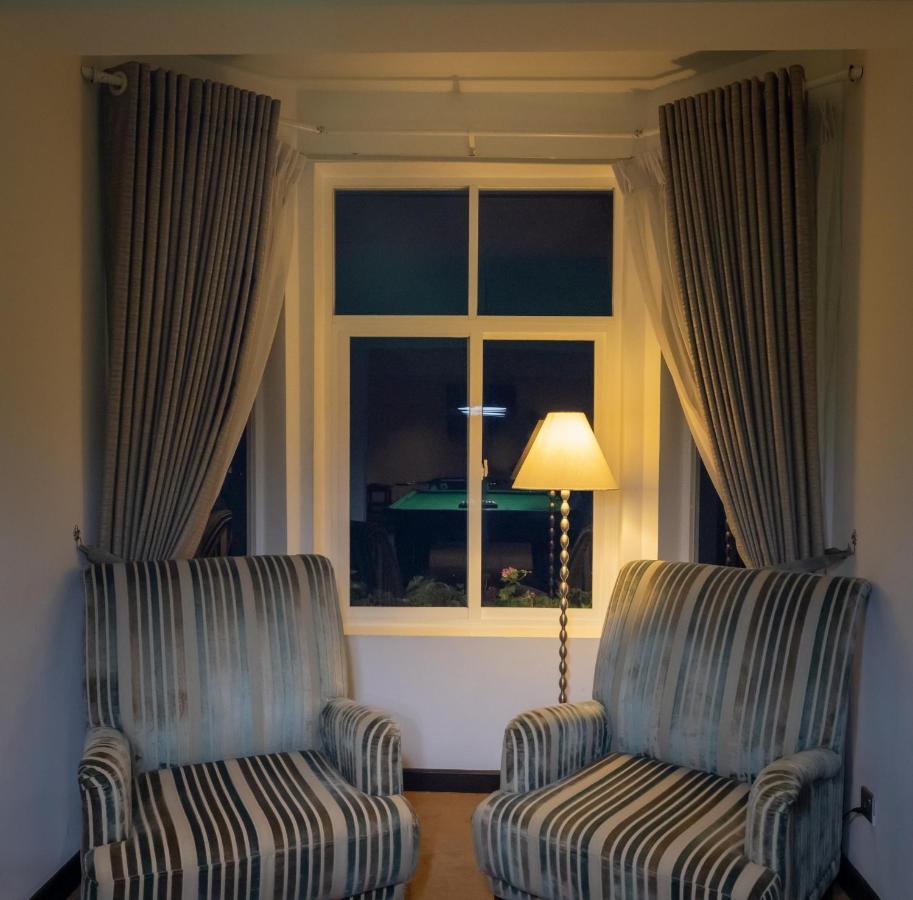 נוארה אליה Galway Heights Hotel מראה חיצוני תמונה