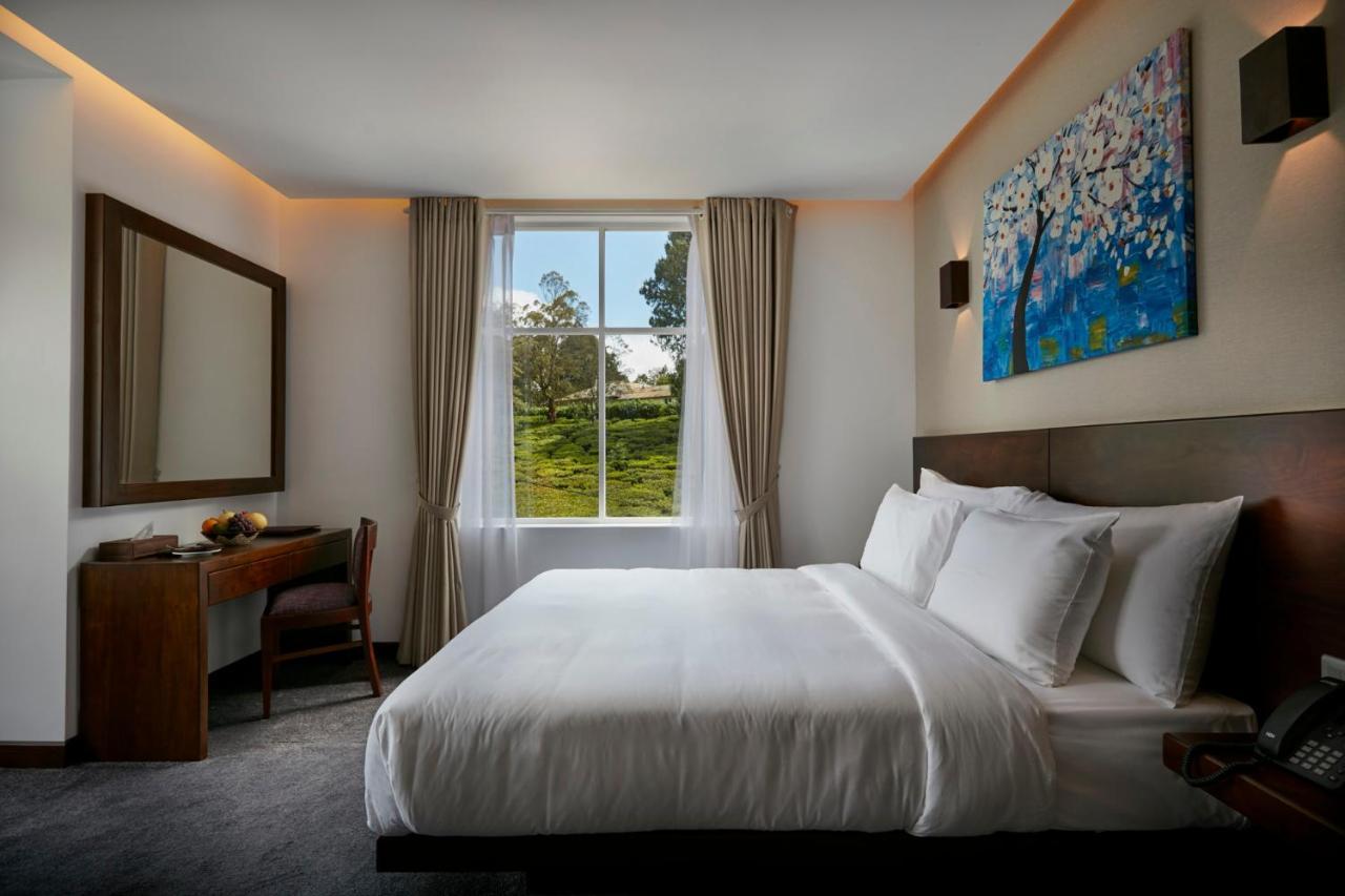 נוארה אליה Galway Heights Hotel מראה חיצוני תמונה