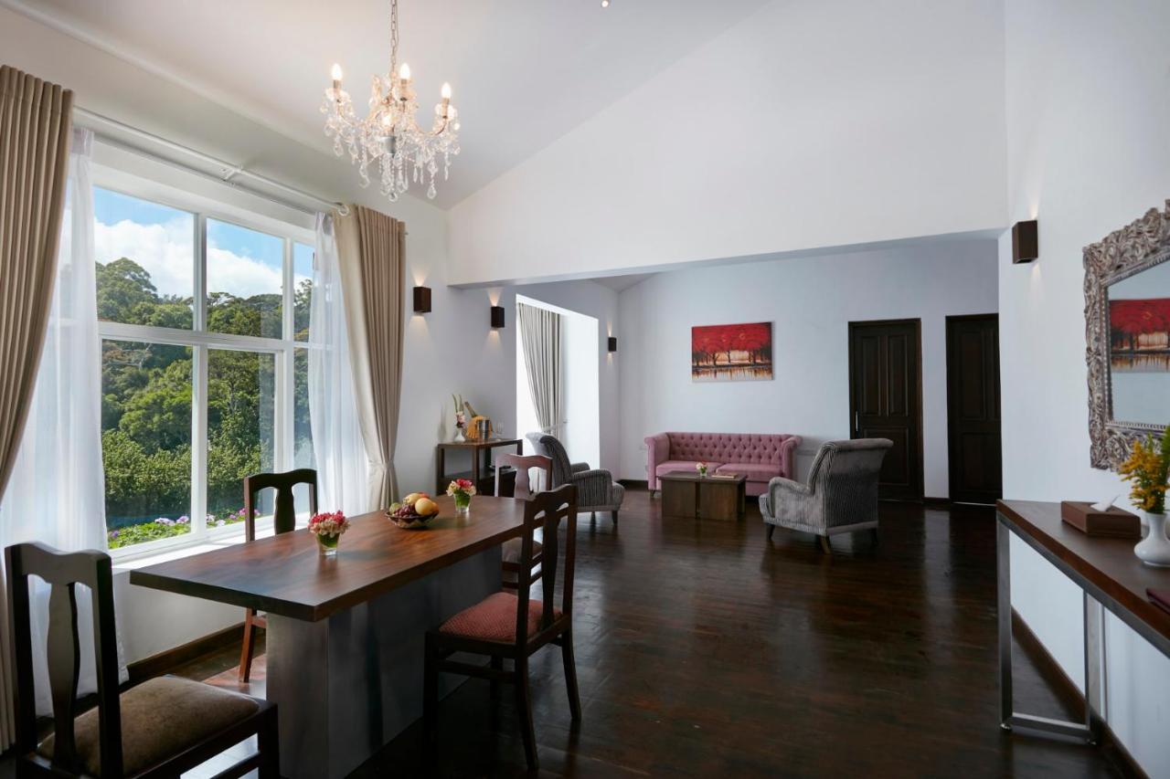 נוארה אליה Galway Heights Hotel מראה חיצוני תמונה